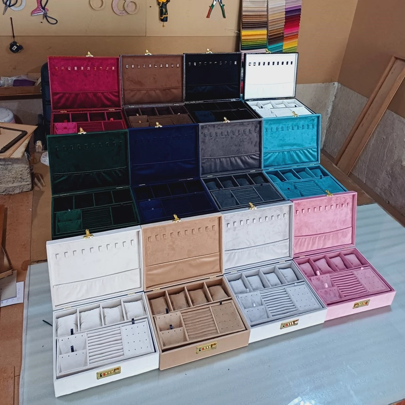 جعبه جواهرات دو طبقه  روکش تمام مخمل